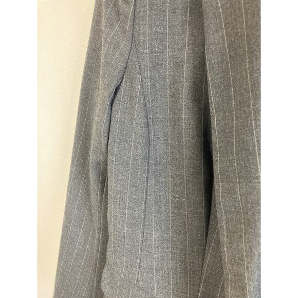 Halogen 2P Corporate Women's Grey Button Blazer - Picture 6 of 7